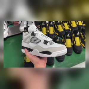 Jordan 4 Military Black