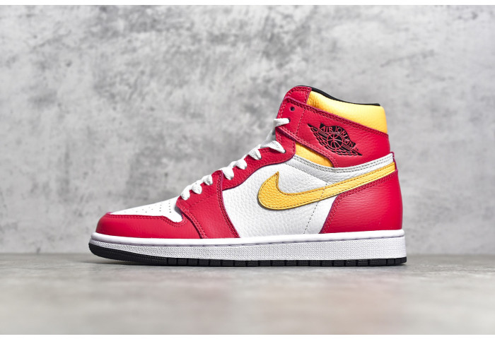 Air Jordan 1 retro high OG light fusion red 555088-603 - Image 2