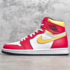 Air Jordan 1 retro high OG light fusion red 555088-603