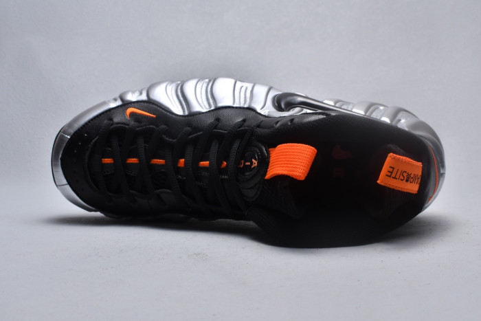 Nike air foamposite one halloween (2020) ct2286-001 - Image 3