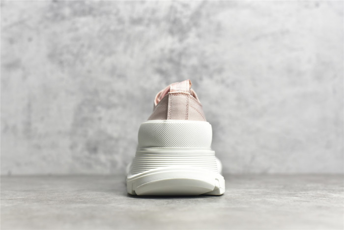 Alexander McQueen Sneaker AMQ-3167 - Image 3