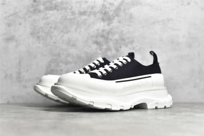 Alexander McQueen Sneaker AMQ-3168 - Image 3