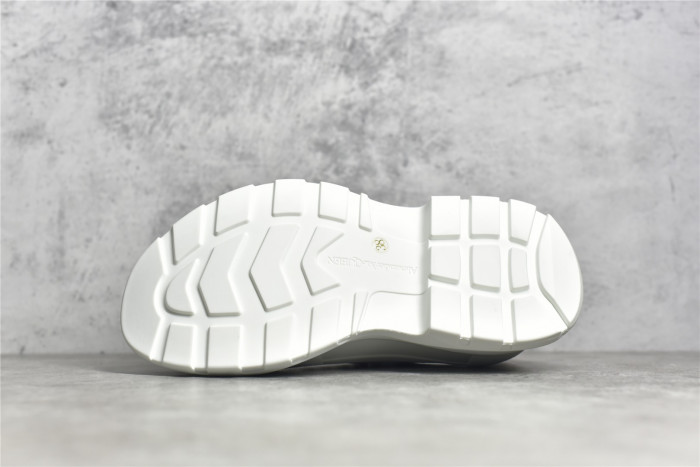 Alexander McQueen Sneaker AMQ-3169 - Image 4