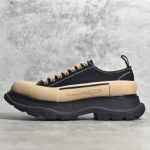 Alexander McQueen Sneaker AMQ-3171