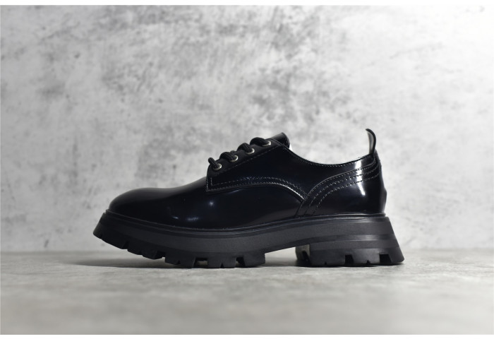 Alexander McQueen Sneaker AMQ-5147 - Image 2