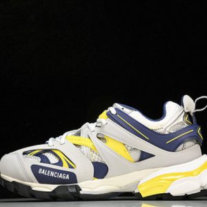 Balenciaga triple trainer BTT-119