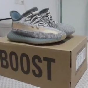 Customer Review: Yeezy Boost 350 V2 Israfil