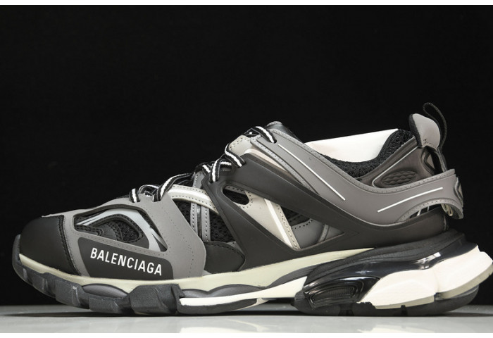 Balenciaga triple trainer BTT-090 - Image 2
