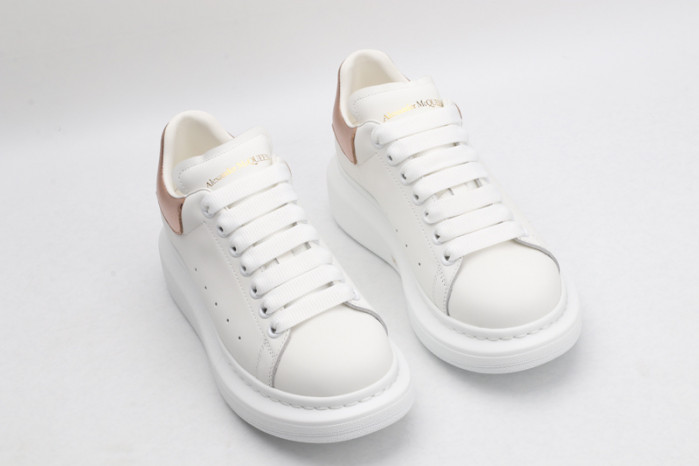 Alexander McQueen Sneaker AMS-072 - Image 4