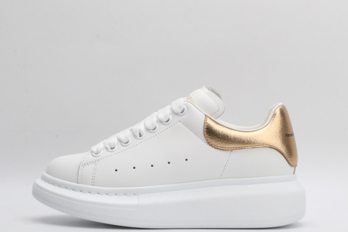 Alexander McQueen Sneaker AMS-071