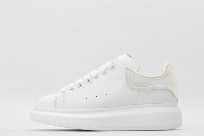 Alexander McQueen Sneaker AMS-075