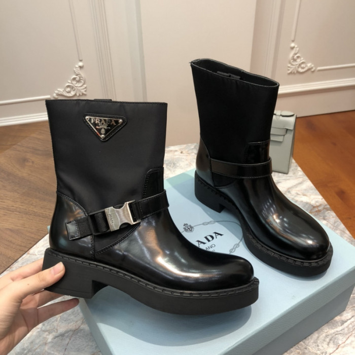 Prada Sneakers PRA-031