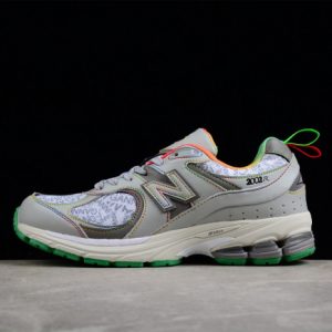 New Balance "protection pack" ml2002rgd