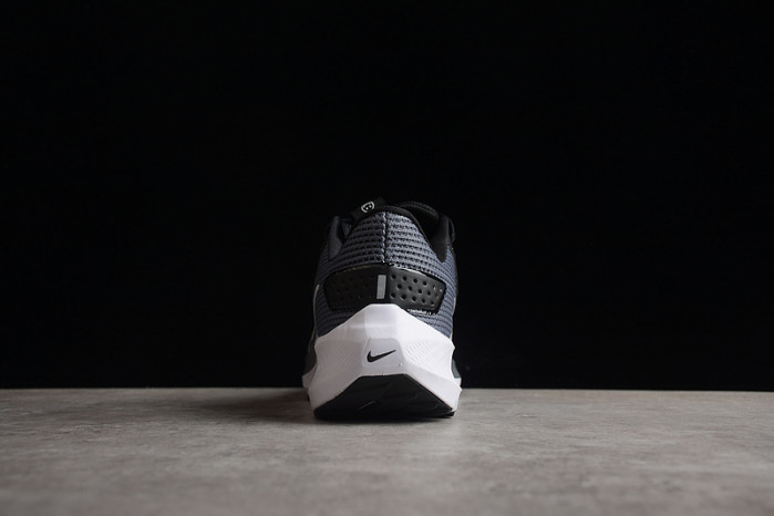 Nike zoom dv3854-106 - Image 3
