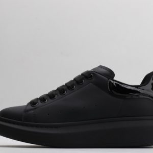 Alexander McQueen Sneaker AMS-043