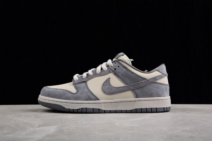 Nike dunk low “light grey” 854866-002