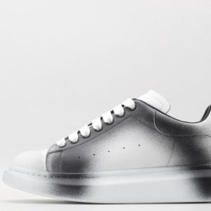 Alexander McQueen Sneaker AMS-079