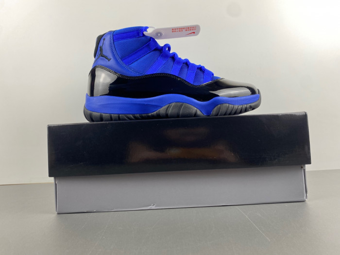 Air Jordan 11 CT8012-400 - Image 4