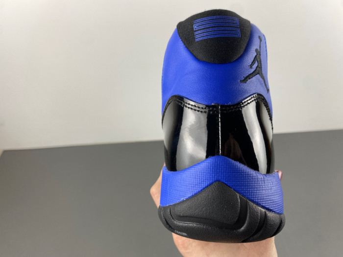Air Jordan 11 CT8012-400 - Image 5