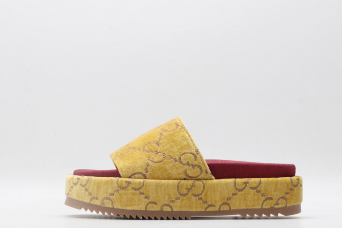Gucci Sandals SDL-3944