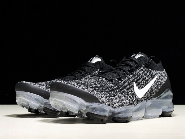 Nike air vapormax flyknit 3 oreo aj6900-002 - Image 4