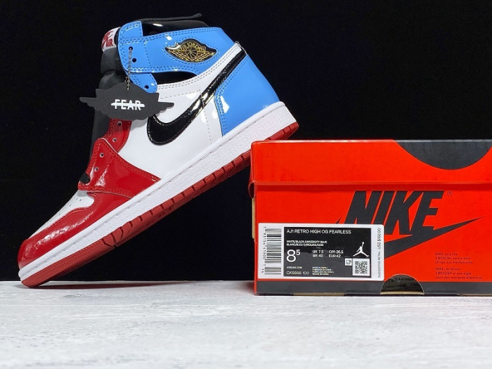 Air Jordan 1 retro high fearless UNC chicago ck5666-100 - Image 4