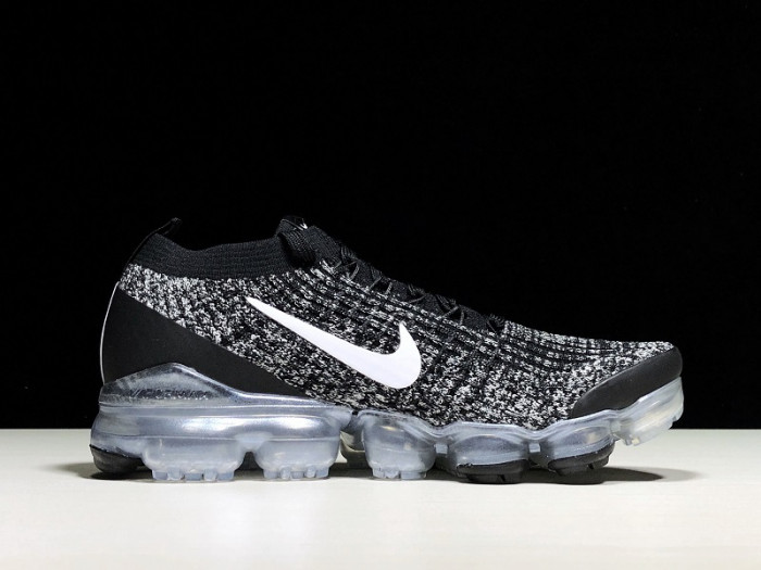 Nike air vapormax flyknit 3 oreo aj6900-002 - Image 3