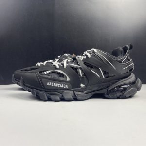 Balenciaga triple trainer 542436 w1gb1 2045