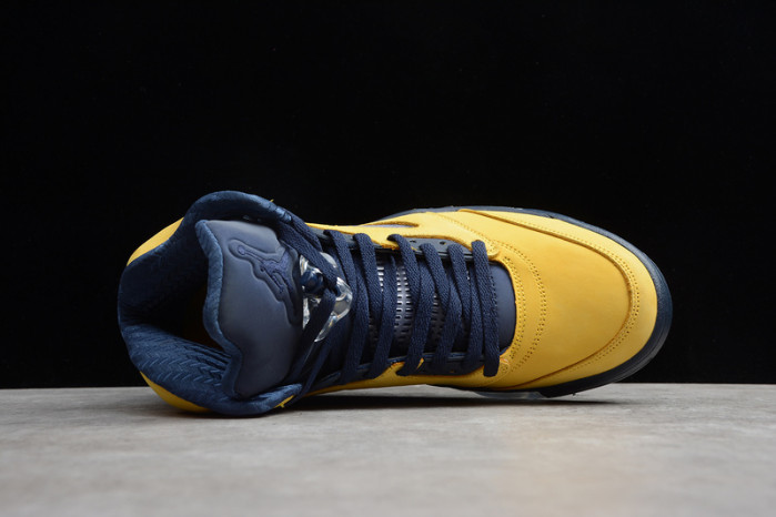 Air Jordan 5 retro michigan (2019) cq9541-704 - Image 3