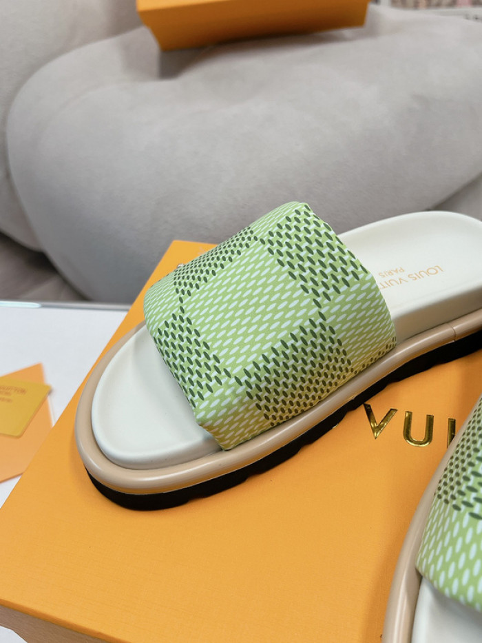 Louis Vuitton Sandals LV-170030 - Image 4