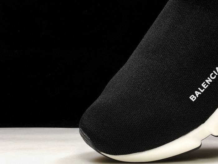 Balenciaga Speed trainer black white black 506363-w05g0-1000 - Image 3