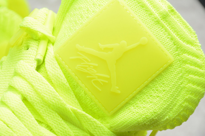 Air Jordan 4 retro flyknit volt aq3559-700 - Image 3