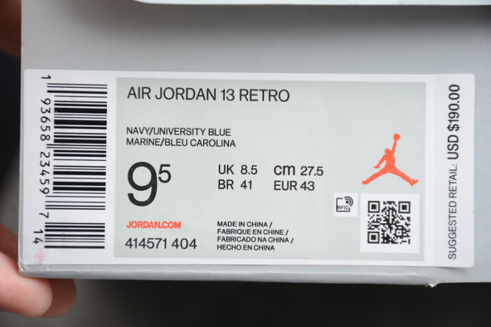 Air Jordan 13 retro cap and gown 414571-012 - Image 3