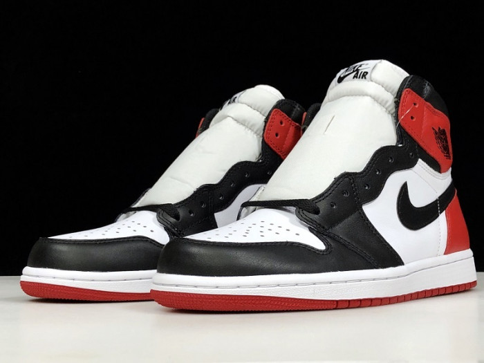 Air Jordan 1 retro black toe (2016) 555088-125 - Image 4
