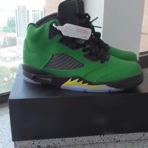 Customer Review: Air Jordan 5 Oregon Ducks