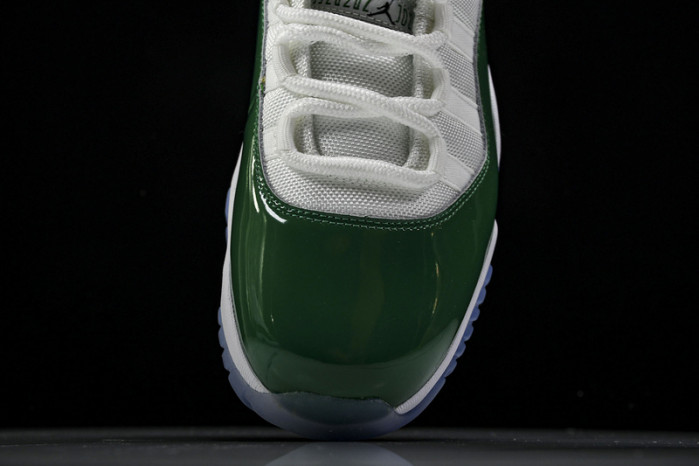 Air Jordan 11 CT8012-113 - Image 5
