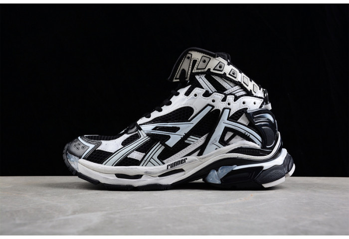 Balenciaga triple trainer BTT-152 - Image 2