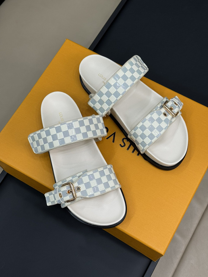 Louis Vuitton Sandals LV-170027