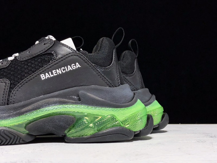 Balenciaga Triple S clear sole balck and green 541624 w09o1 3861 - Image 4