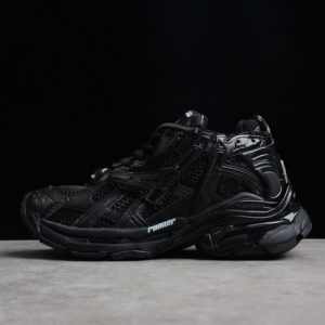 Balenciaga triple trainer BTT-150