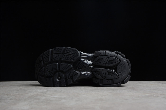 Balenciaga triple trainer BTT-150 - Image 4