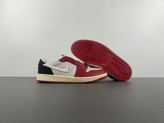 Trophy Room x Air Jordan 1 Low OG "Rookie" Card: "Home" HV6157-100 - Image 4