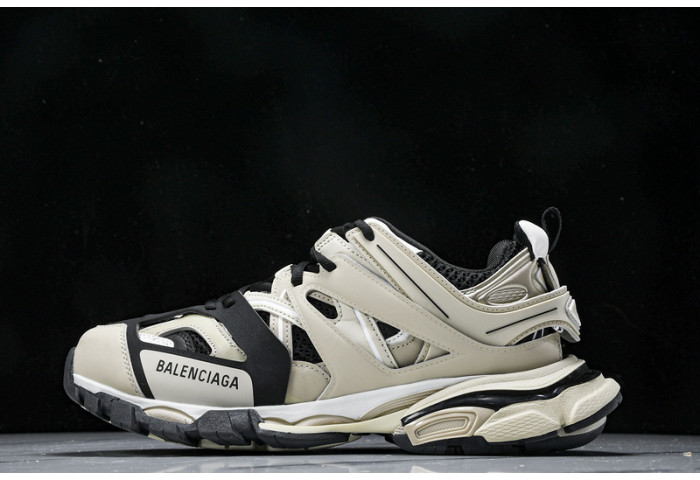Balenciaga triple trainer BTT-166 - Image 2