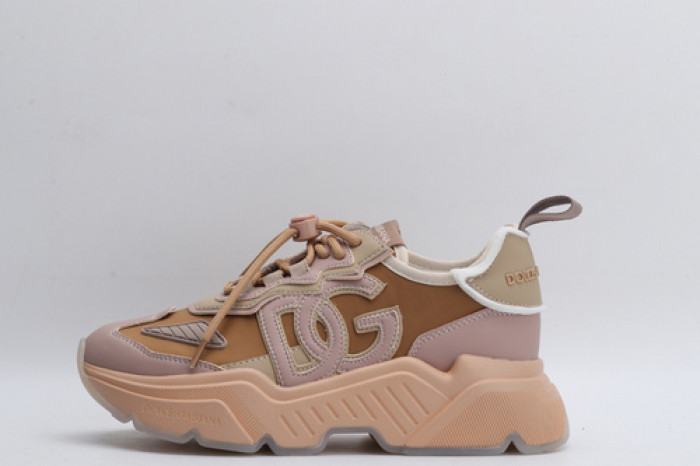Dolce & Gabbana Sneakers DG-026