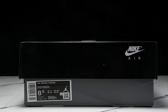 Air Jordan 11 CT8012-104 - Image 3