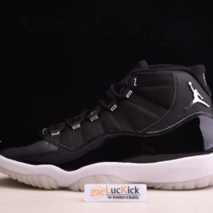 Air Jordan 11 retro black clear ct8012-011