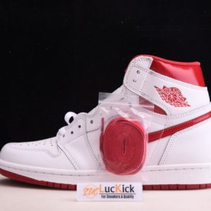 Air Jordan 1 retro metallic red (2017) 555088-103
