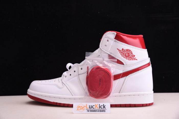 Air Jordan 1 retro metallic red (2017) 555088-103
