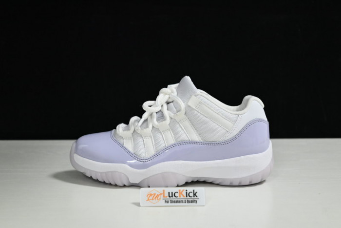Air Jordan 11 retro low " pure violet " ah7860-101