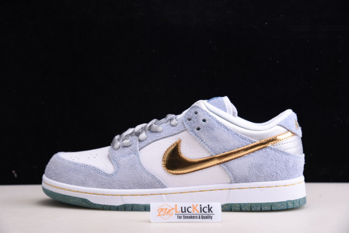 sean cliver x dunk sb low dc9936-100